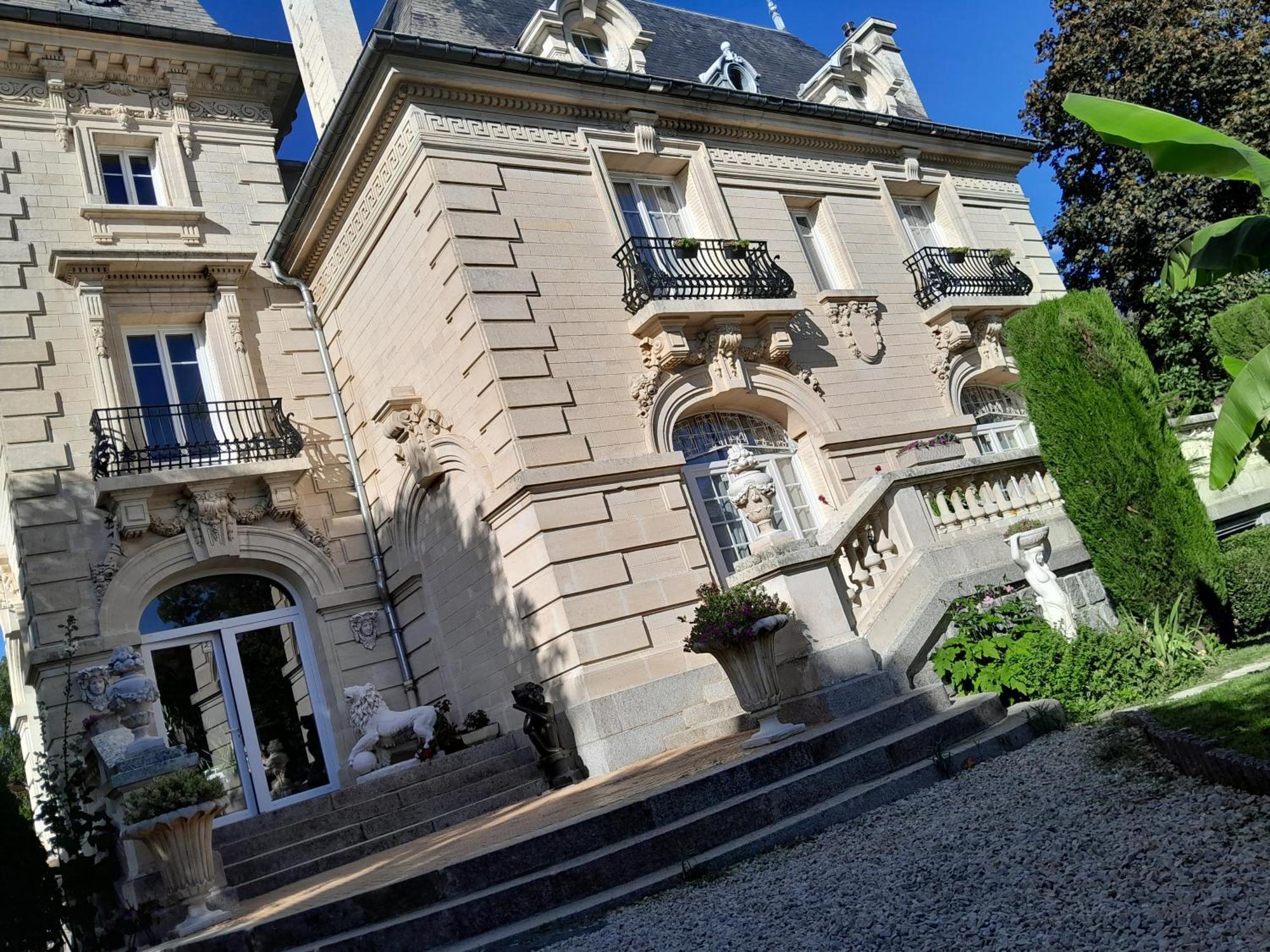 Le Madrigal Bed and Breakfast Mamers Εξωτερικό φωτογραφία